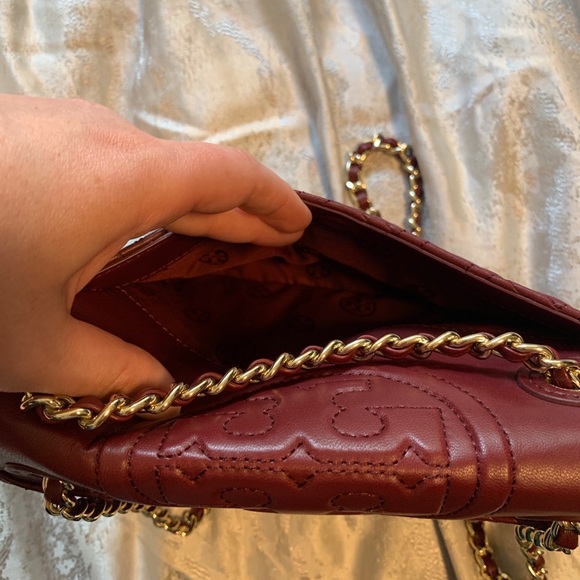 *SOLD* Tory Burch Fleming Crossbody in Dark Red - Picture 8 of 12